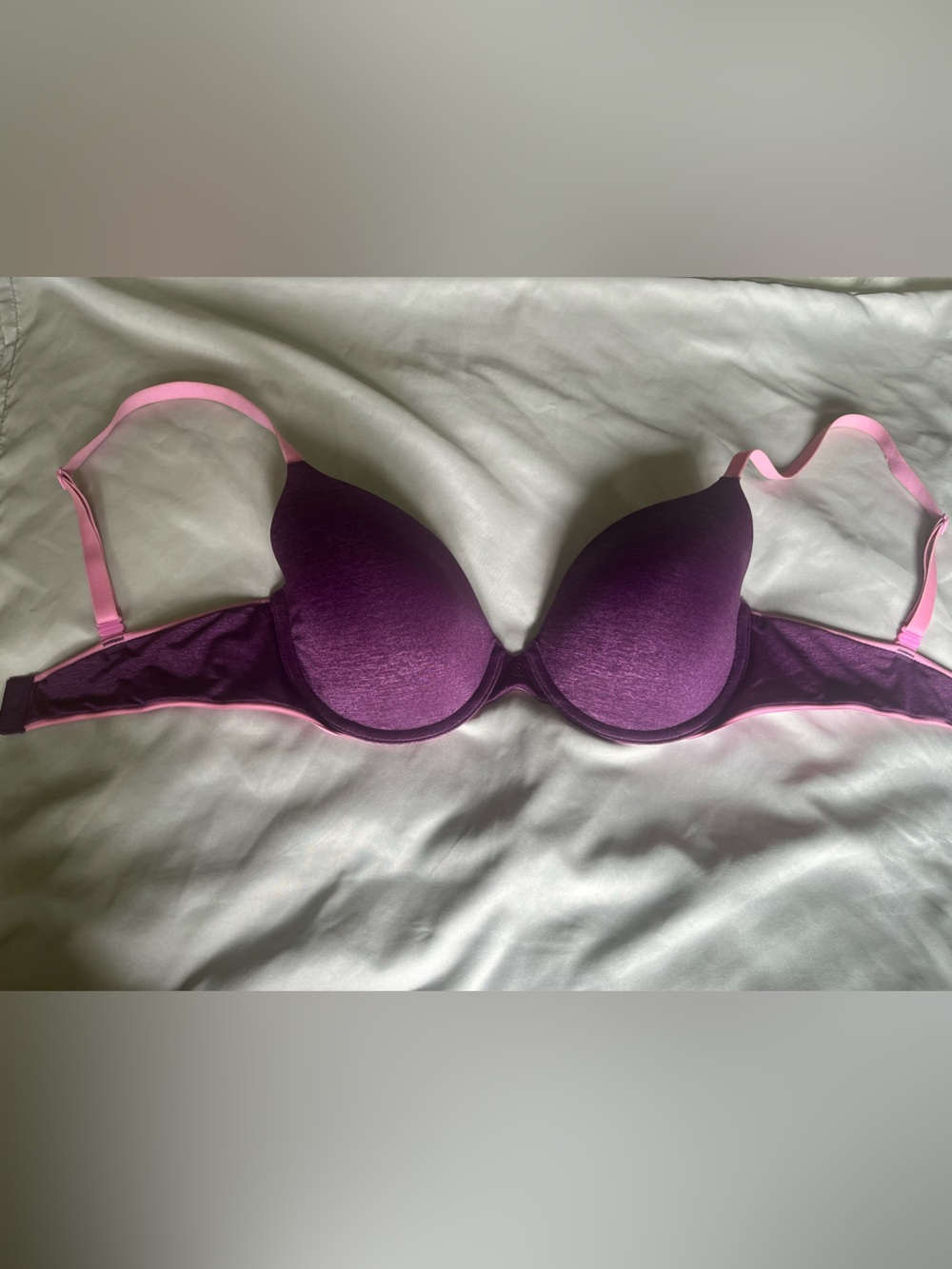 Victoria Secret 34D T-Shirt Bra in Purple and Pink